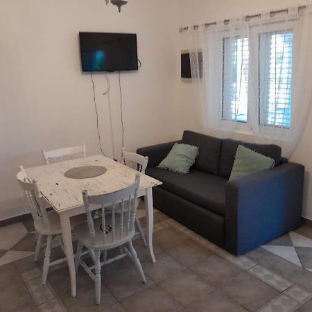 Apartmani Aneri Vir Eksteriør billede