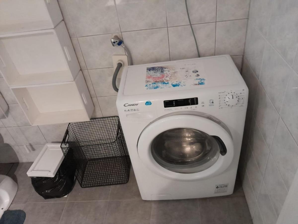 Apartmani Aneri Vir Eksteriør billede